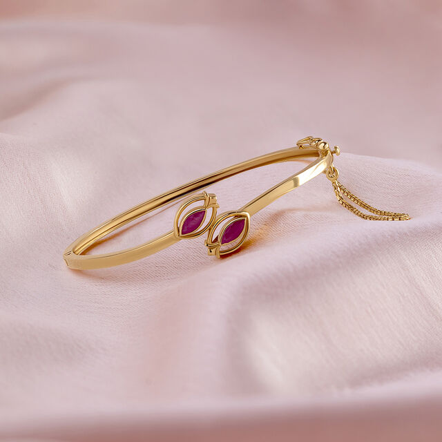 Exquisite Oval Gemstone Bracelet 