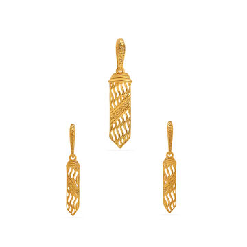 Tanishq 22 Karat Gold Pendant and Earrings Set for Women