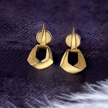 Geometry in Gold Studs