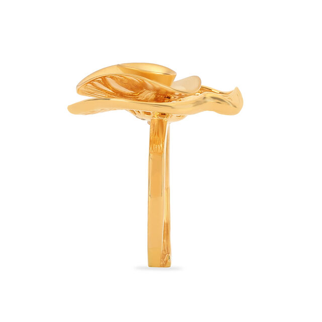 Tanishq 22 Karat Gold Finger Ring for Women