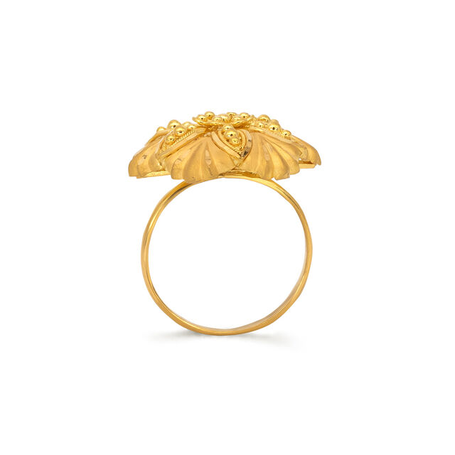 Tanishq 22 Karat Gold Finger Ring for Women