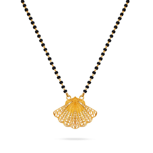 Gold Mangalsutra with Shell Design