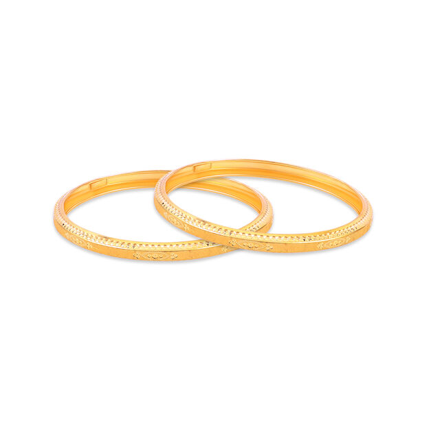 Intricate Pattern Gold Bangle