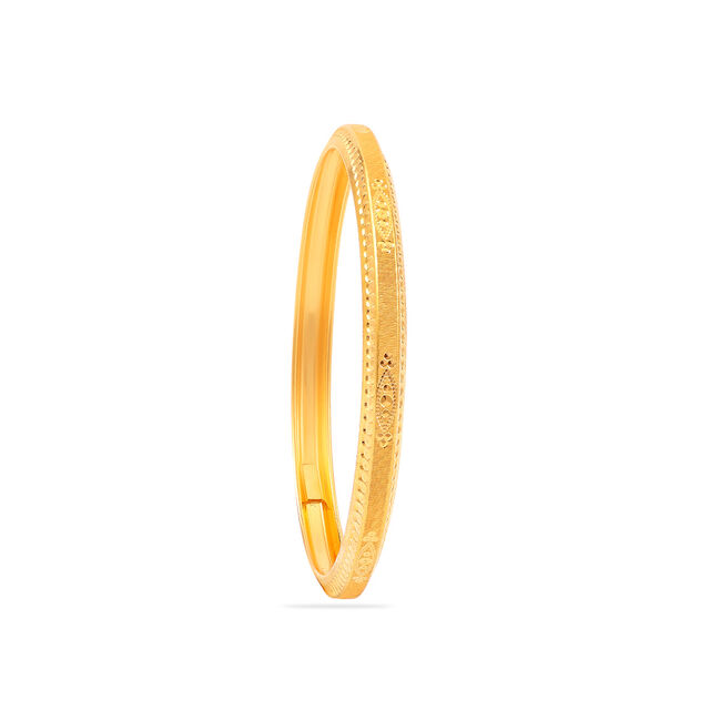 Intricate Pattern Gold Bangle