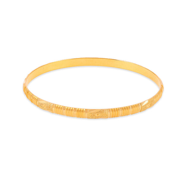 22 Karat Gold Bangle with Intricate Design