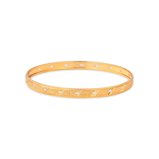 Filigree Elegance Gold Bangle