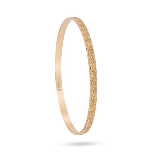 Interlocking Diamond Patterned Gold Bangle 2