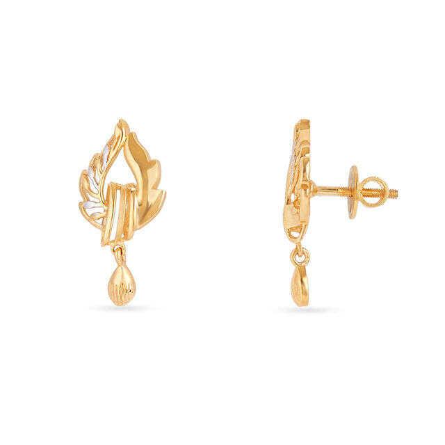 Elegant Gold Pendant and Earrings Set 5