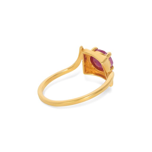 Tanishq 22KT Gold Finger Ring 4