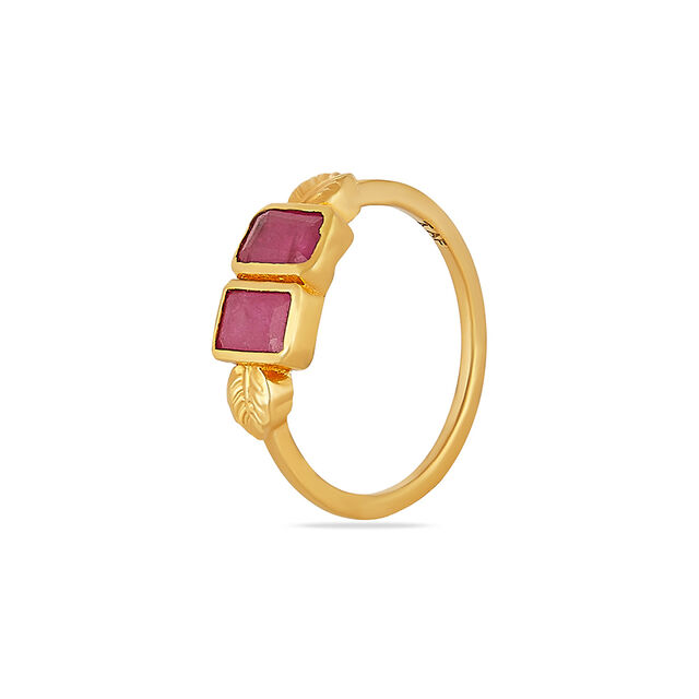 Tanishq 22KT Gold Finger Ring for Women