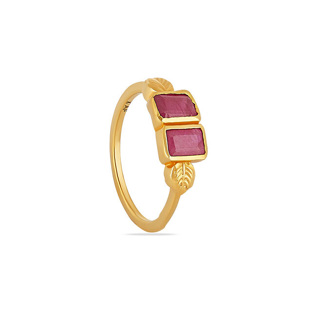 Tanishq 22KT Gold Finger Ring for Women