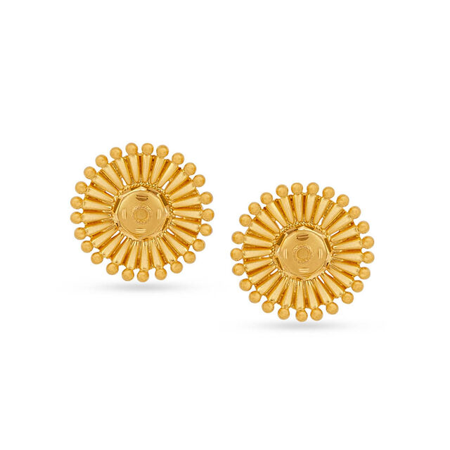 Sunlit Grace Gold Pendant and Earrings Set 3