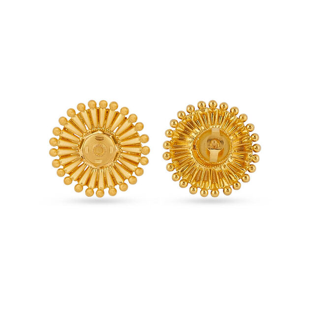 Sunlit Grace Gold Pendant and Earrings Set 4