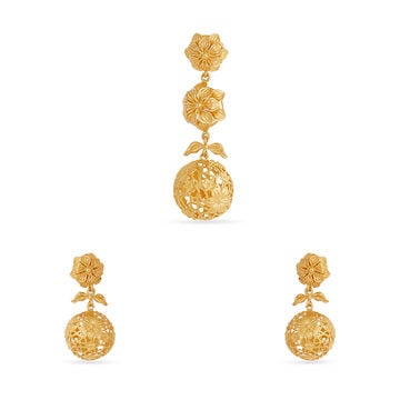 Tanishq 22KT Gold Pendant and Earrings Set for Women