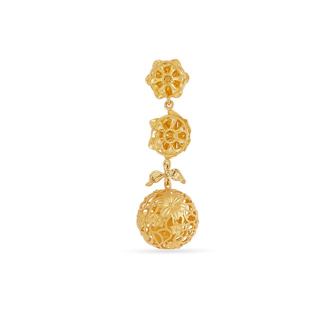 Tanishq 22KT Gold Pendant and Earrings Set for Women 3