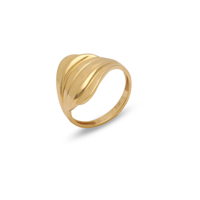 Waves of Bold Elegance Ring
