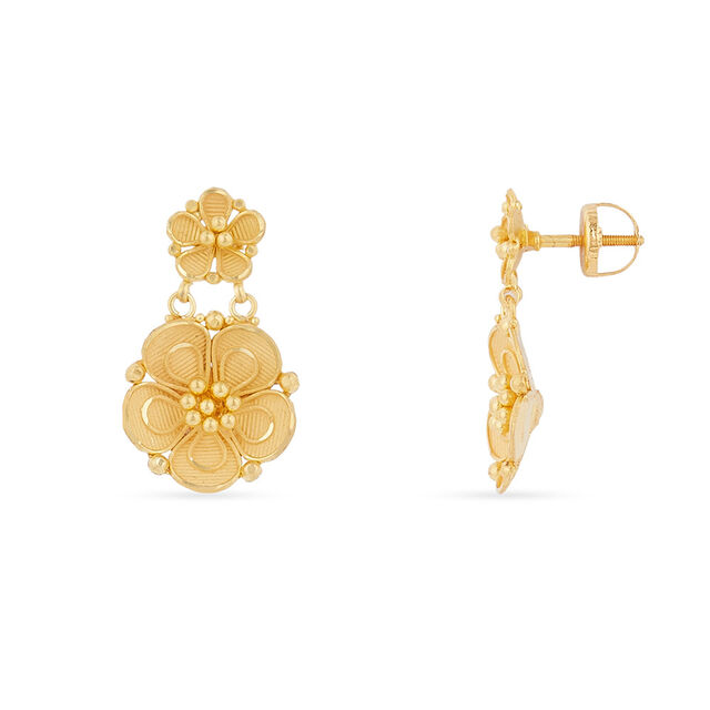 Fivefold Floral Gold Pendant and Earrings Set 5