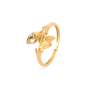Tanishq 22 Karat Gold Finger Ring for Women