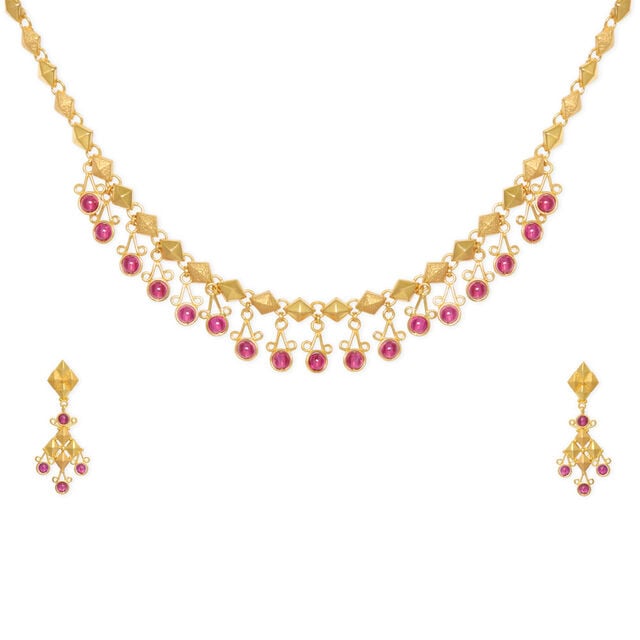Tanishq 22KT Gold Necklace Set 