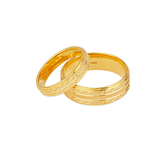 Tanishq 22KT Gold Finger Ring for Women 