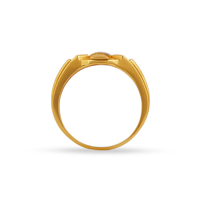 Tanishq 22KT Gold Finger Ring for Men 4