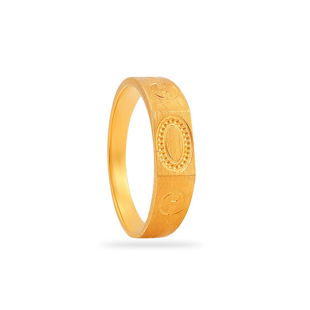 Sleek Gold Band Ring 