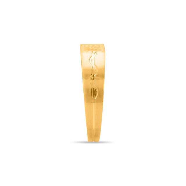 Tanishq 22 Karat Gold Finger Ring 