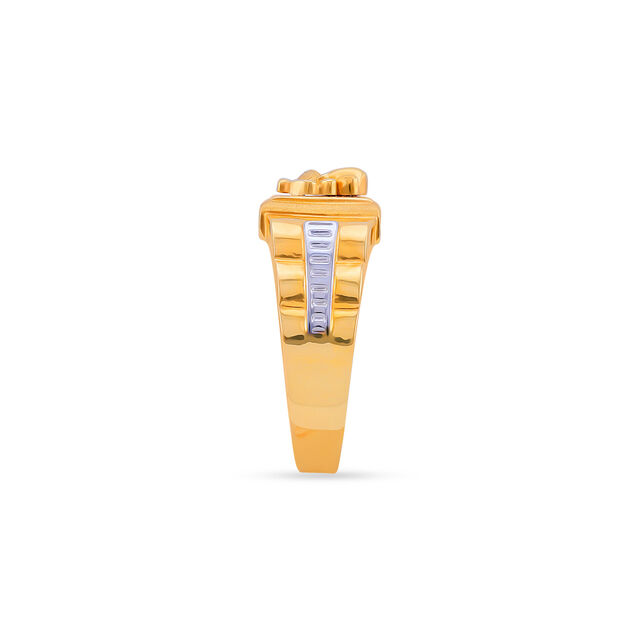 Classic Signet-Style Gold Ring 4