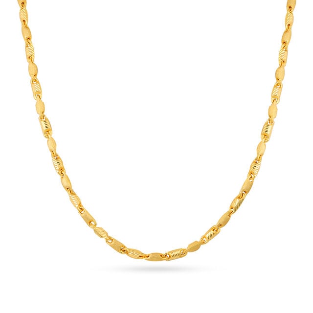 The Oval Chic chain