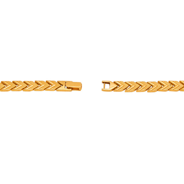Sleek Arrowhead Gold Bracelet 2