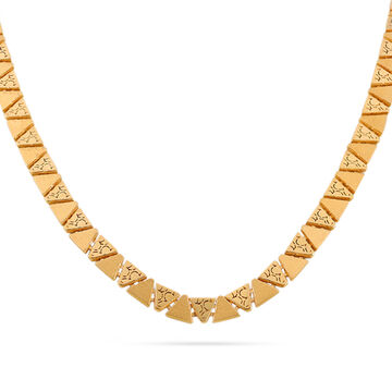 Elegant Triangular Link Chain