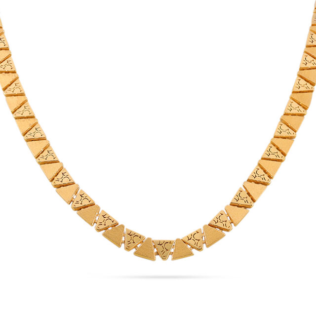 Elegant Triangular Link Chain 