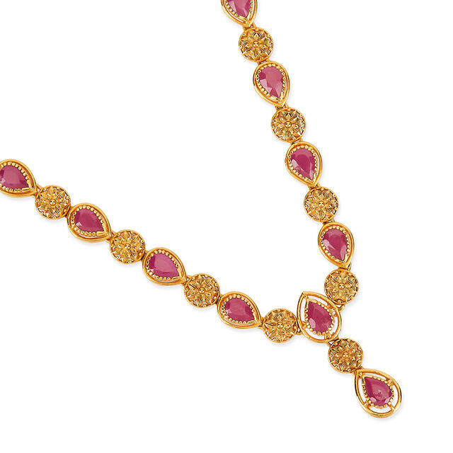 Tanishq 22KT Gold Necklace Set for Women 2