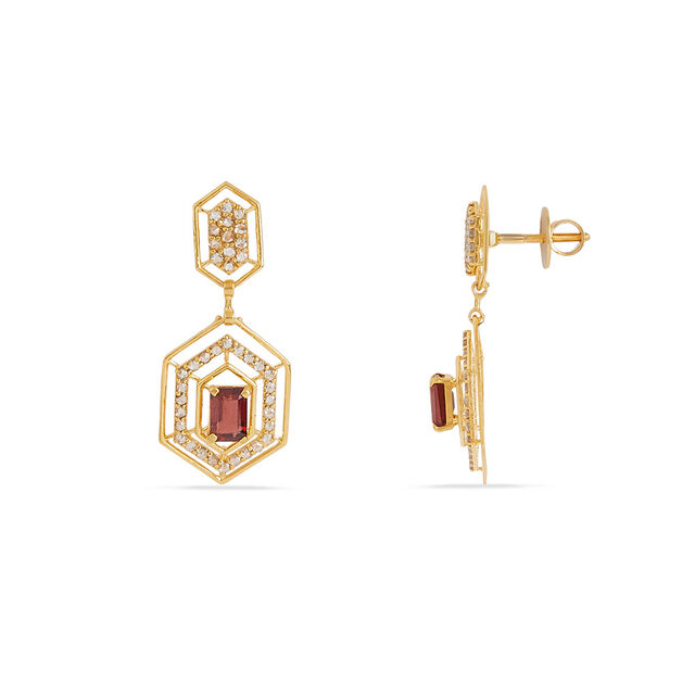 Tanishq 22KT Gold Necklace Set for Women 4