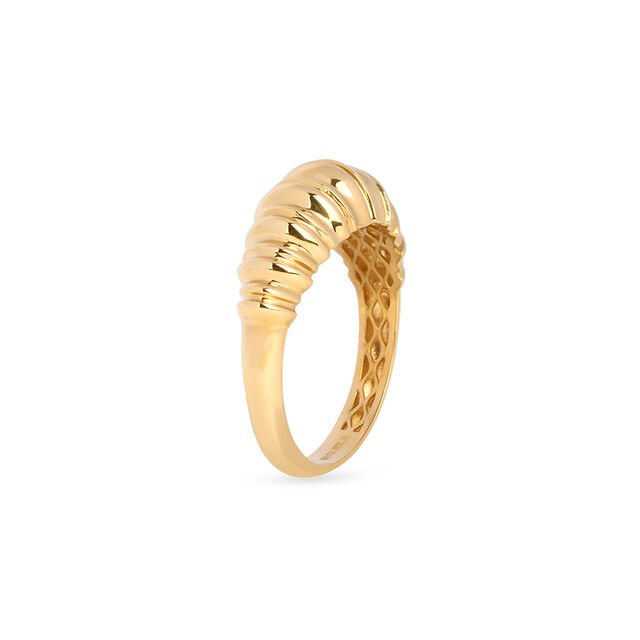 Tanishq 22KT Gold Finger Ring for Women 2