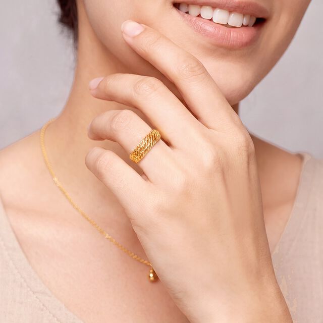 Tanishq 22KT Gold Finger Ring for Women 2