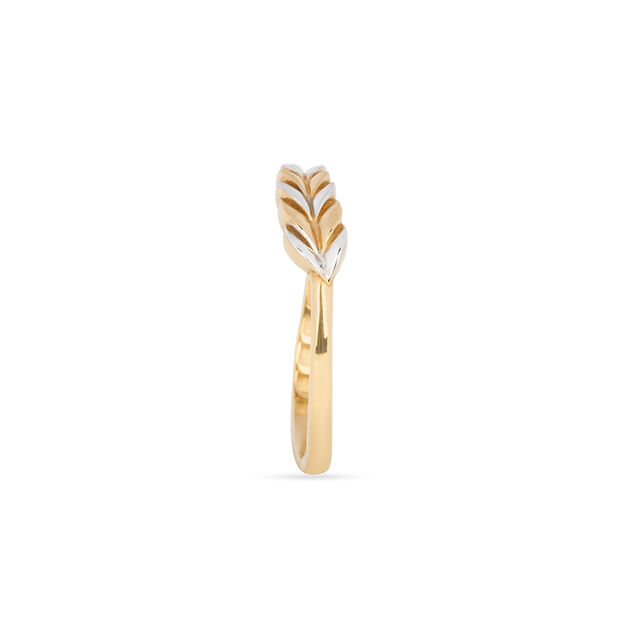 Tanishq 22KT Gold Finger Ring for Women 4
