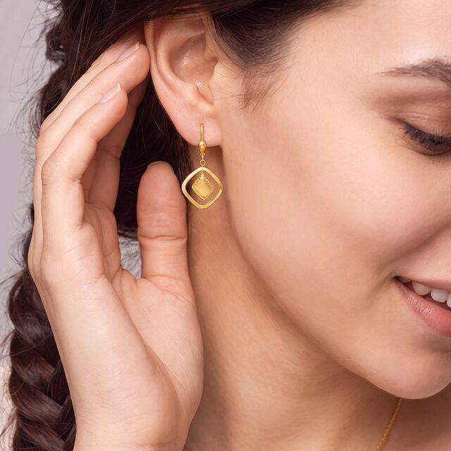 Tanishq 22KT Gold Earrings for Women 2