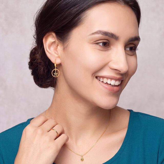 Tanishq 22KT Gold Earrings for Women 2