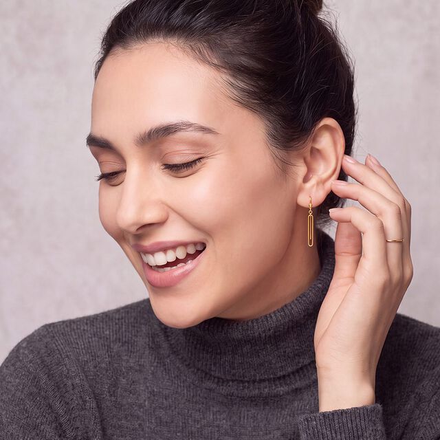 Tanishq 22KT Gold Earrings for Women 3