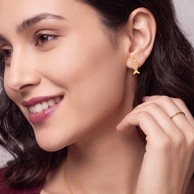Tanishq 22KT Gold Earrings for Women 2