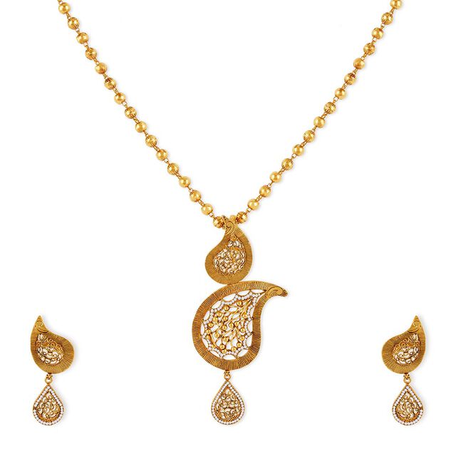 Tanishq 22KT Gold Pendant with Chain and Earrings Set 2