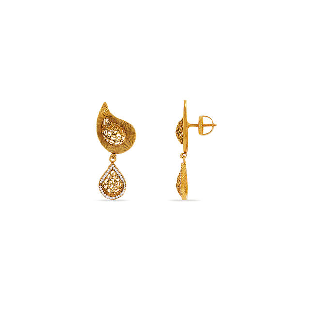 Tanishq 22KT Gold Pendant with Chain and Earrings Set 5