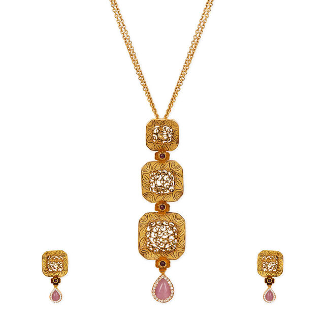 Tanishq 22KT Gold Pendant with Chain and Earrings Set 