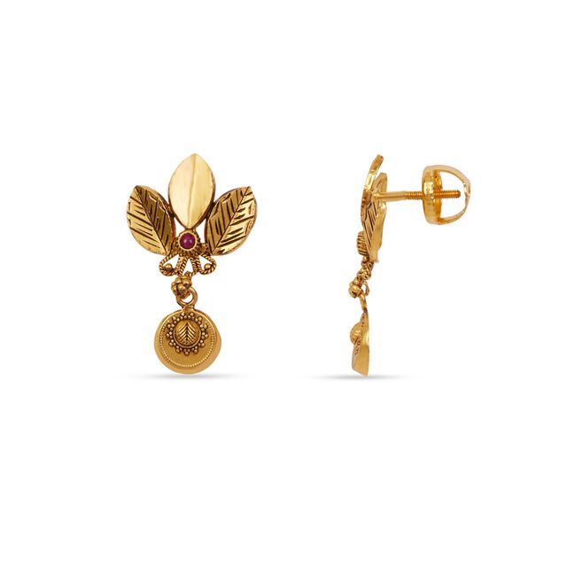 Tanishq 22KT Gold Pendant with Chain and Earrings Set 4