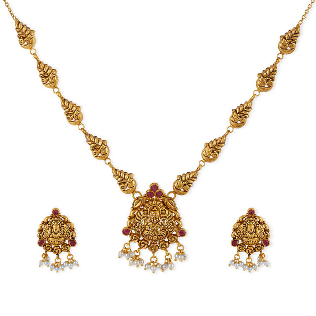 Tanishq 22KT Gold Necklace Set 