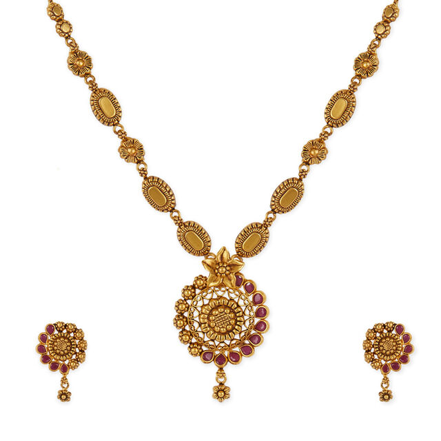 Tanishq 22KT Gold Necklace Set 