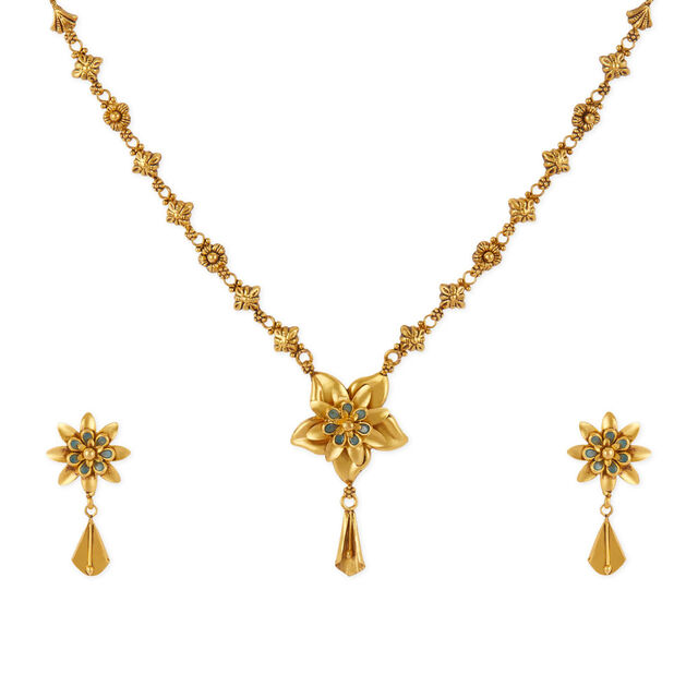 Tanishq 22KT Gold Necklace Set 