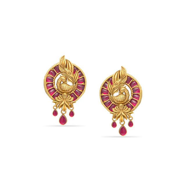 Tanishq 22KT Gold Pendant and Earrings Set 4