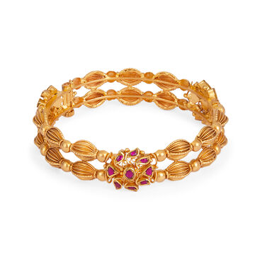 Tanishq 22KT Heritage Halo Kundan Bangle for Women